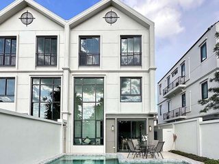 For rent 4 bedrooms house in Mueang Chiang Mai, Chiang Mai