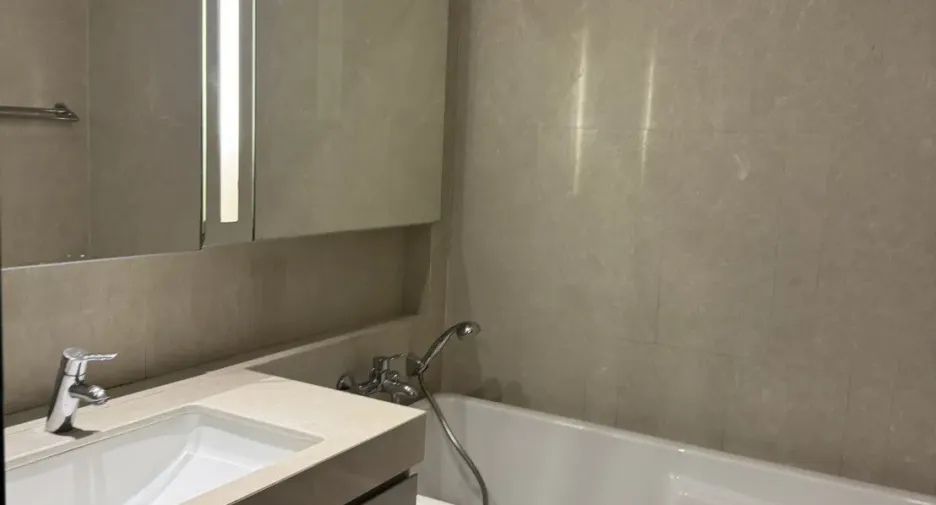 Wohnung zur Miete mit 2 Zimmer in Watthana, Bangkok