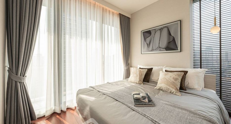 For sale 2 bedrooms condo in Watthana, Bangkok