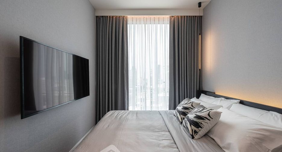 For sale 2 bedrooms condo in Watthana, Bangkok