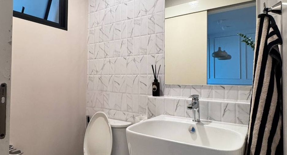 For sale 3 bedrooms house in Bang Khen, Bangkok