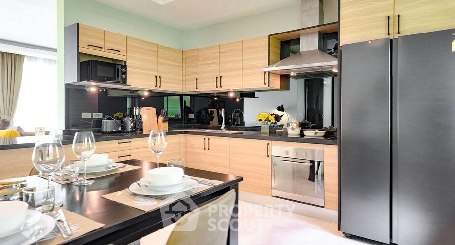 For rent and for sale 4 bedrooms villa in Bang Lamung, Chonburi