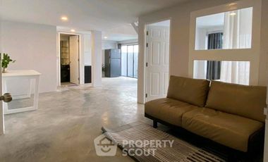 For rent and for sale 2 bedrooms condo in Phra Khanong, Bangkok