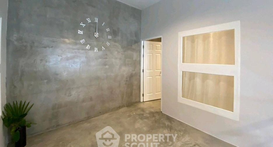 For rent and for sale 2 bedrooms condo in Phra Khanong, Bangkok