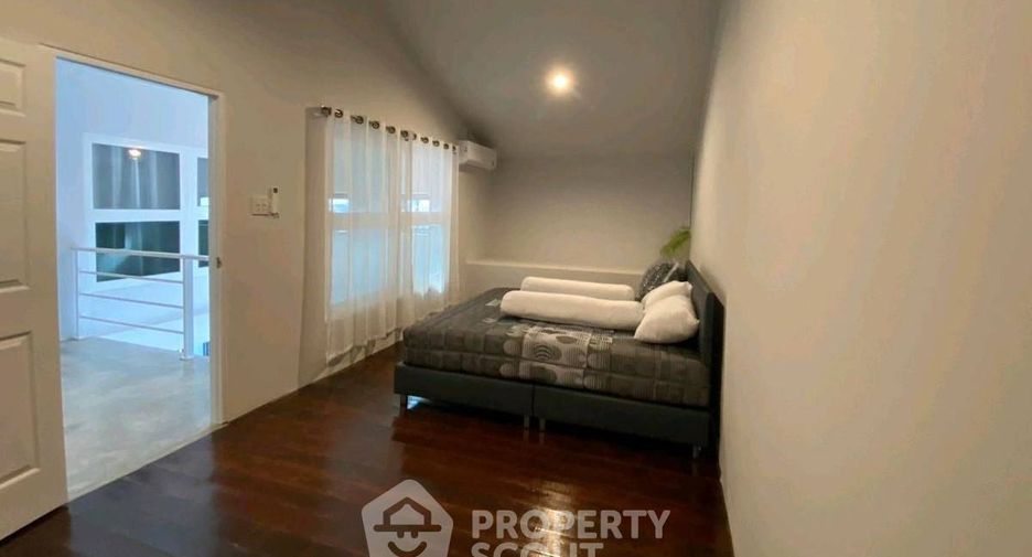For rent and for sale 2 bedrooms condo in Phra Khanong, Bangkok