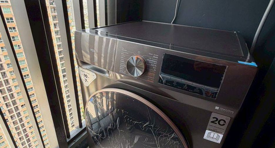 For rent and for sale 1 bed condo in Phra Khanong, Bangkok