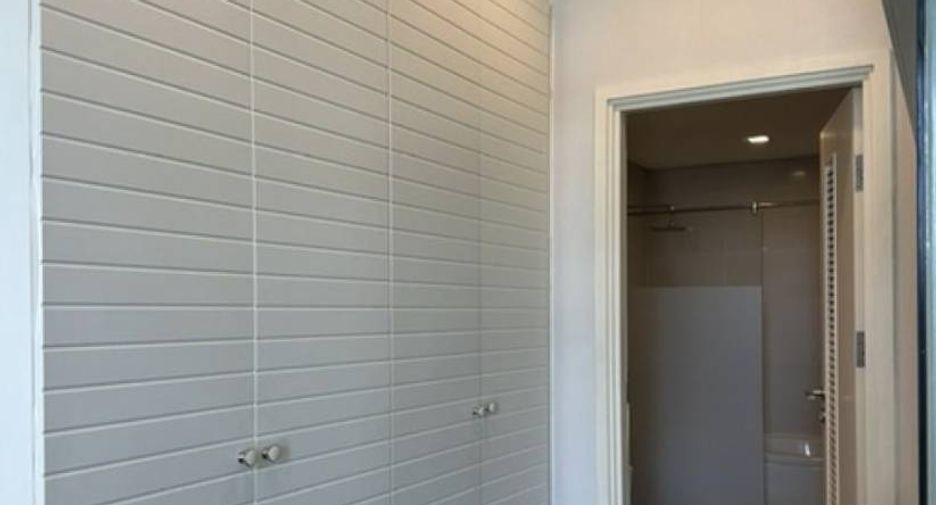 For sale 1 bed condo in Watthana, Bangkok