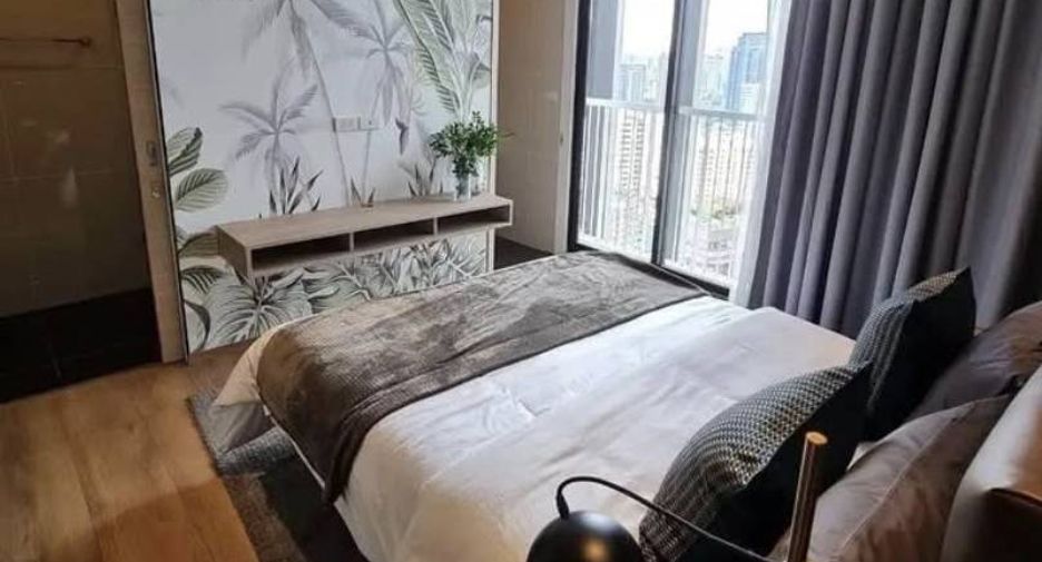 For sale 1 bed condo in Khlong Toei, Bangkok