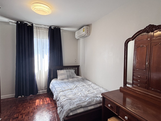 For sale 2 bedrooms condo in Yan Nawa, Bangkok