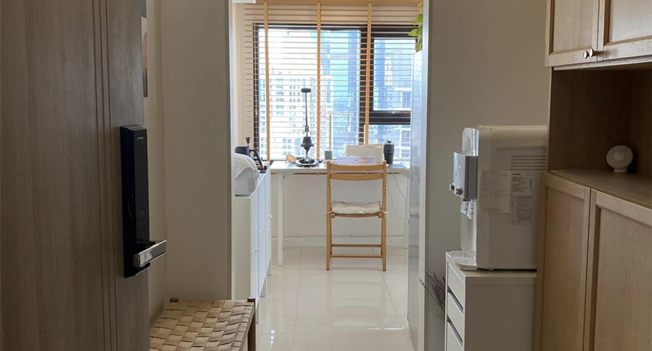 For sale 2 bedrooms condo in Sathon, Bangkok