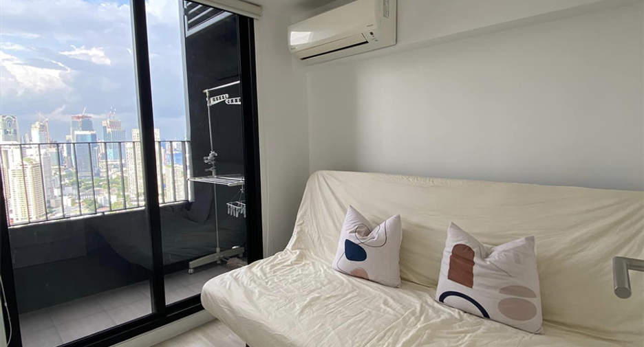 For sale 2 bedrooms condo in Sathon, Bangkok