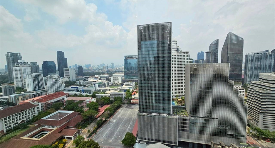 For rent 2 bedrooms condo in Watthana, Bangkok