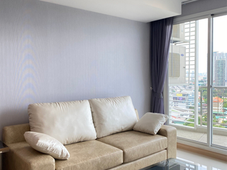 For rent 2 ベッドルーム condo in Yan Nawa, Bangkok