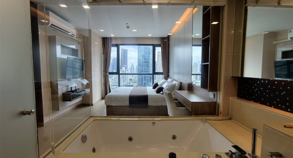 For rent 1 bed condo in Sathon, Bangkok