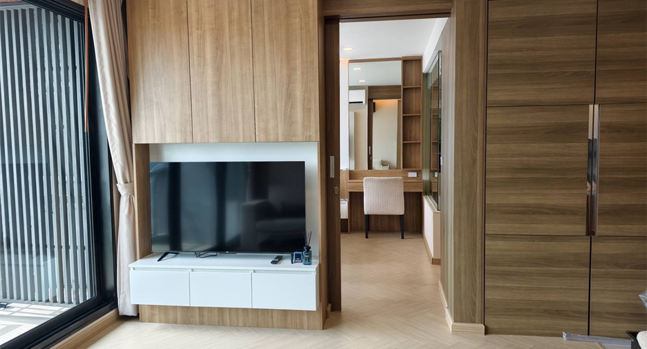 For rent 1 bed condo in Sathon, Bangkok