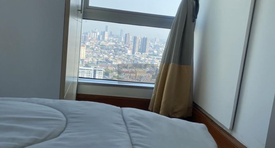 For rent 2 bedrooms condo in Sathon, Bangkok