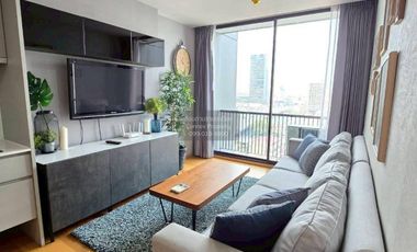 For rent 2 bedrooms condo in Sathon, Bangkok