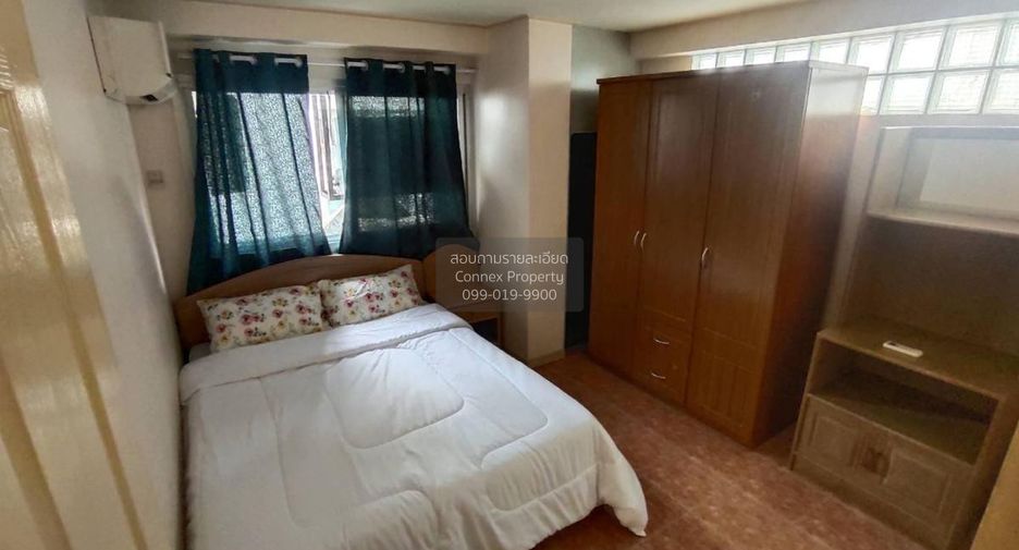 Condo en alquiler de 2 habitaciones en Khlong Toei, Bangkok