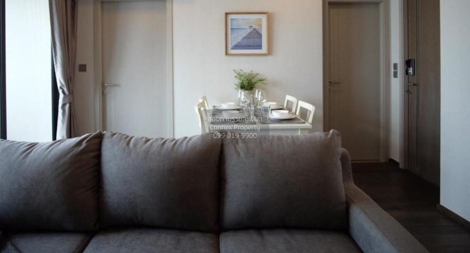 For rent 2 bedrooms condo in Pathum Wan, Bangkok
