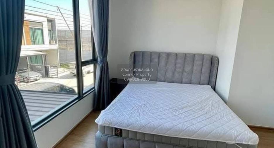For rent 3 bedrooms townhouse in Bang Phli, Samut Prakan