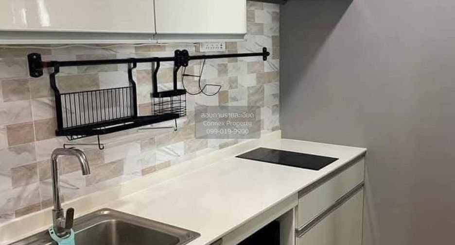 For rent 3 bedrooms townhouse in Bang Phli, Samut Prakan