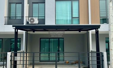 Reihenhaus zur Miete mit 3 Zimmer in Bang Phli, Samut Prakan