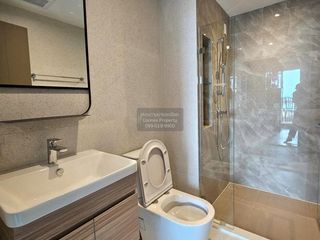For rent 1 bed condo in Phra Khanong, Bangkok