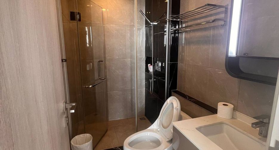 À vendre 1 chambre condo à Huai Khwang, Bangkok