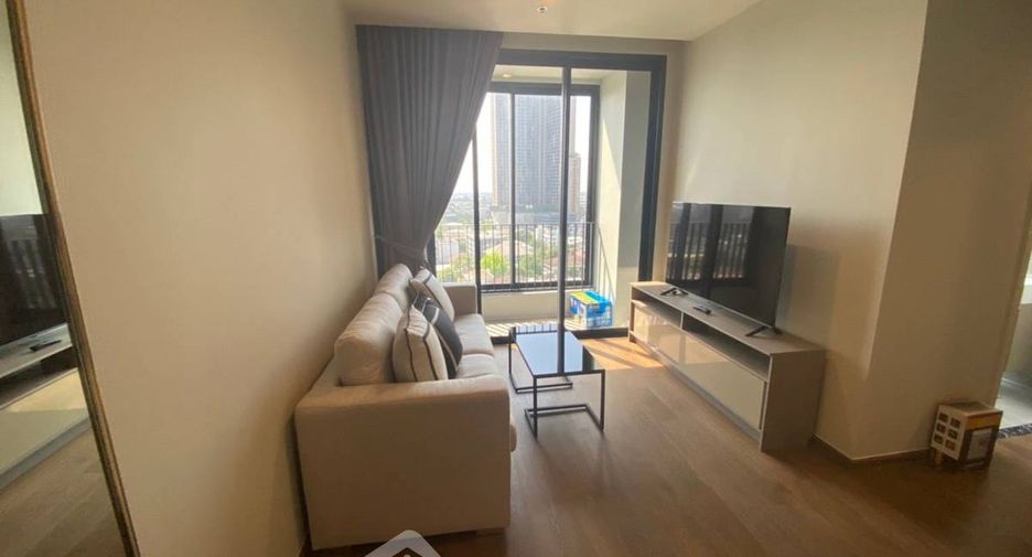For sale 1 bed condo in Khlong Toei, Bangkok