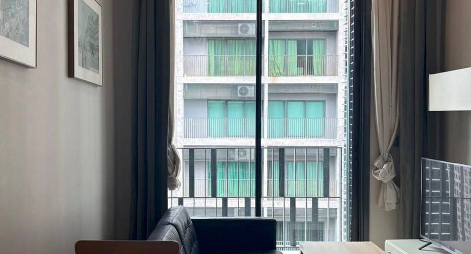 For sale 1 bed condo in Khlong Toei, Bangkok