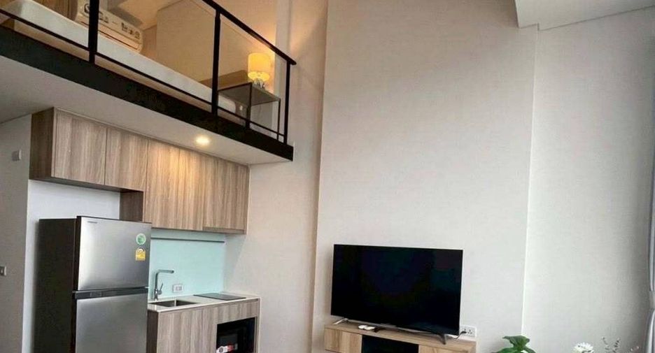 For sale 1 bed condo in Phra Khanong, Bangkok