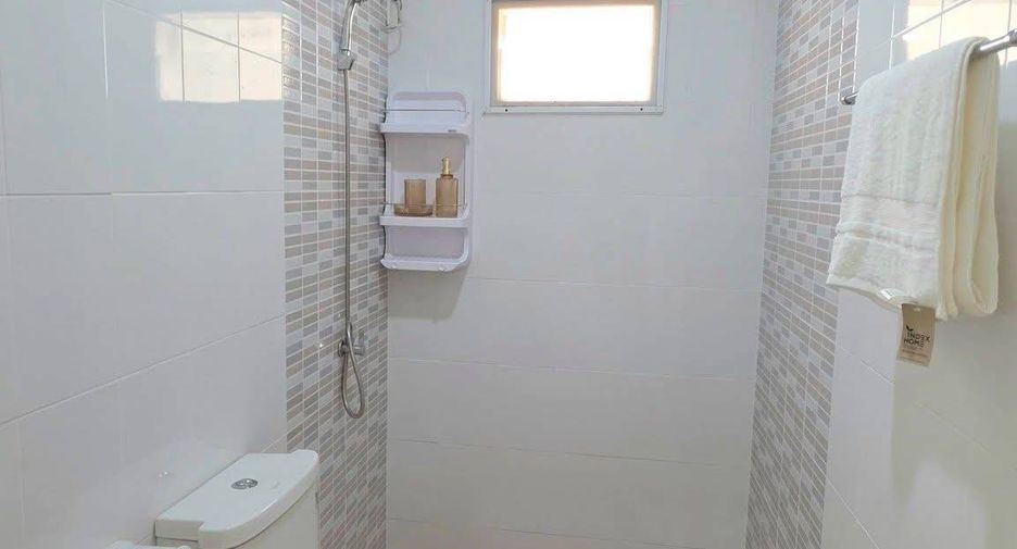 Haus zum Kauf mit 3 Zimmer in Bang Lamung, Chonburi
