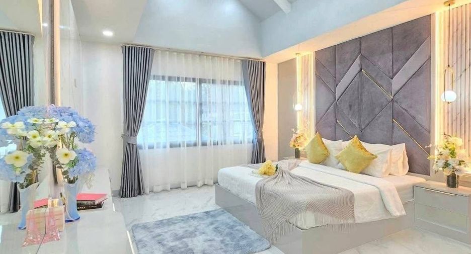 Продажа 4 спальни кондо в Банг Ламунг, Чонбури