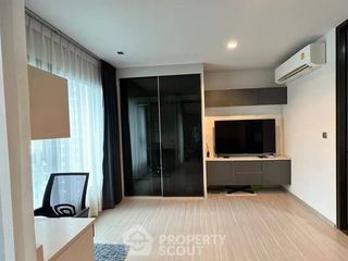 For sale 1 bed condo in Huai Khwang, Bangkok