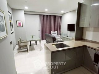 For rent 2 bedrooms condo in Bang Rak, Bangkok