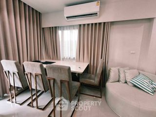 For rent 3 bedrooms condo in Saphan Sung, Bangkok