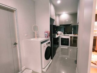 For rent 3 bedrooms condo in Saphan Sung, Bangkok