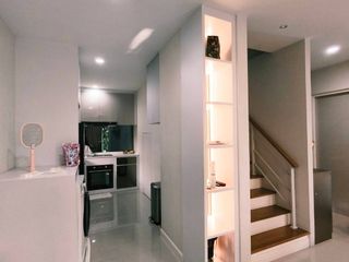 For rent 3 bedrooms condo in Saphan Sung, Bangkok