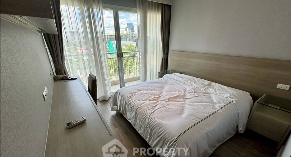 À louer 2 chambres appartement à Watthana, Bangkok