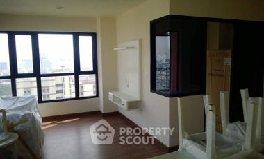 For rent 2 bedrooms condo in Phaya Thai, Bangkok