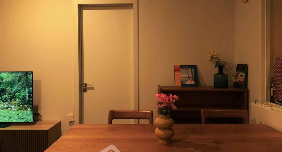 For rent 2 bedrooms condo in Phra Khanong, Bangkok