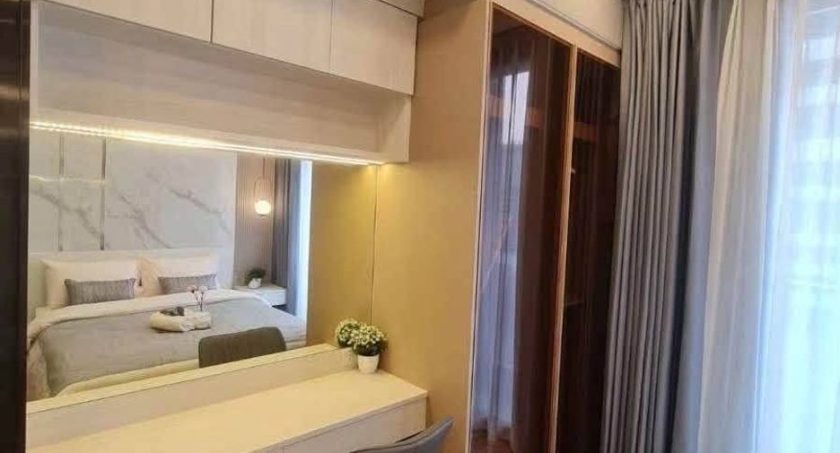 À louer 1 chambre condo à Huai Khwang, Bangkok