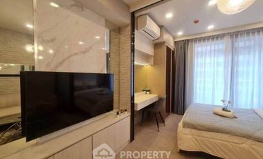 À louer 1 chambre condo à Huai Khwang, Bangkok
