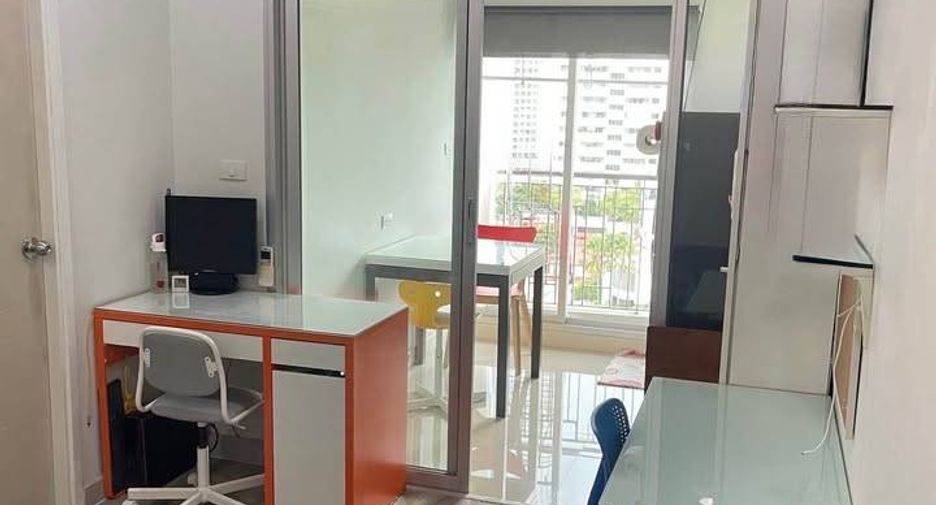 For rent 1 bed condo in Sathon, Bangkok
