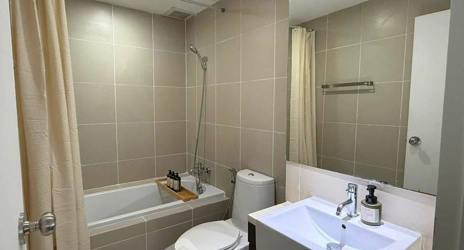 For rent 1 bed condo in Khlong Toei, Bangkok