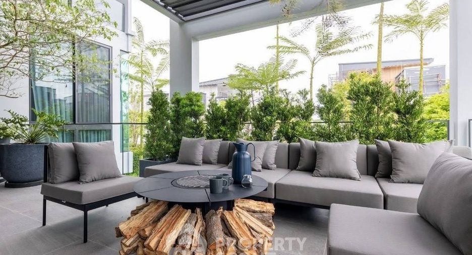 Casa en alquiler de 4 habitaciones en Saphan Sung, Bangkok