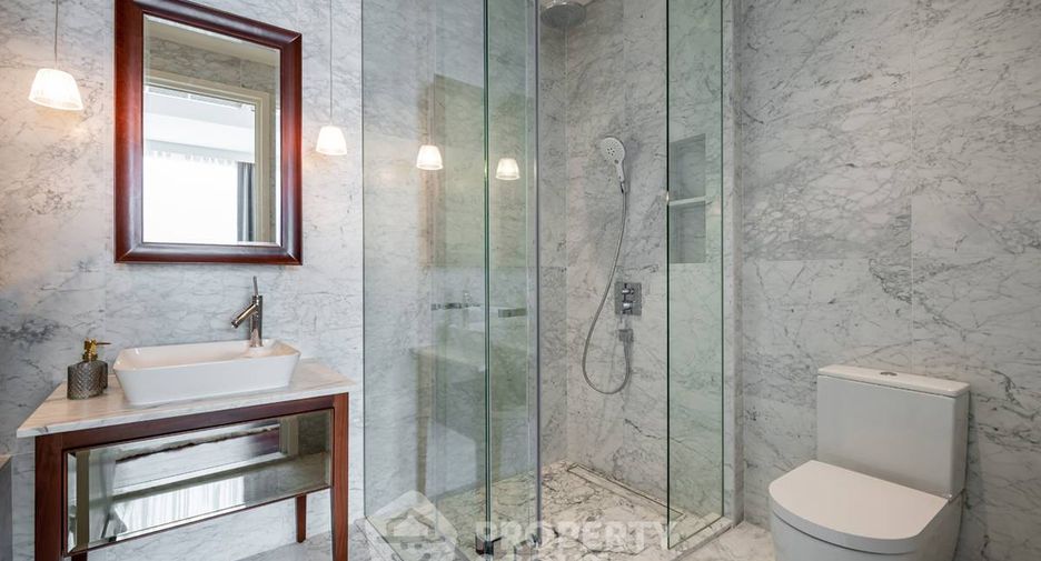 For rent 1 bed condo in Watthana, Bangkok