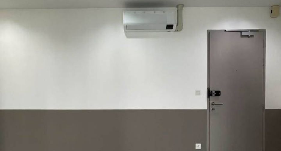 Condo en alquiler de 2 habitaciones en Phra Khanong, Bangkok