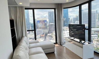 For rent 2 bedrooms condo in Bang Rak, Bangkok