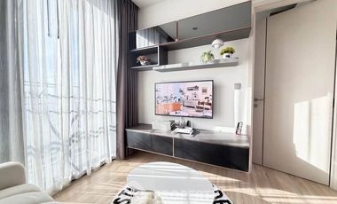 For rent 2 bedrooms condo in Phaya Thai, Bangkok